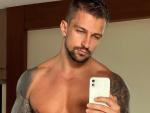 You're Going to Want to Double Tap on Alex Smirnoff