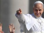 A Divine Bloodline? It Turns Out Madonna Is Related to The Pope