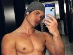 Photographer Cody Kinsfather Offers Up 'Undercover Cake'