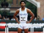 Approaching the Finish Line, US Sprinter Has Difficulty Keeping It Covered